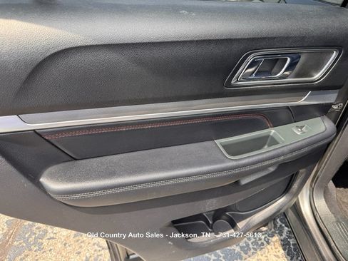Used 2019 Ford Explorer Sport AWD/4WD image 21