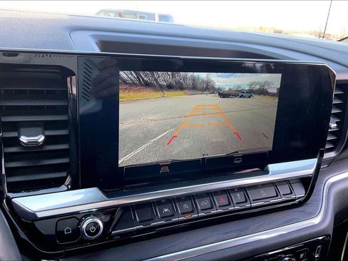 Used 2023 GMC Sierra 1500 SLT w/ SLT Premium Package image 11