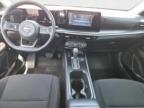 Used 2025 Nissan Kicks S image 16