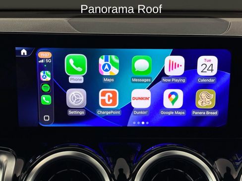 Used 2026 Mercedes-Benz GLB 250 4MATIC image 3