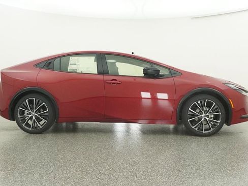 New 2026 Toyota Prius XLE image 89