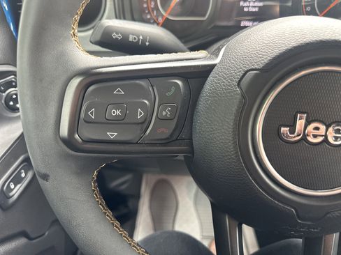 Used 2024 Jeep Wrangler Unlimited Sport AWD/4WD image 18