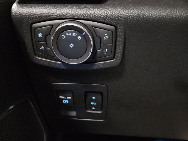 Certified 2019 Ford F150 Platinum w/ Equipment Group 701A Luxury AWD/4WD image 35