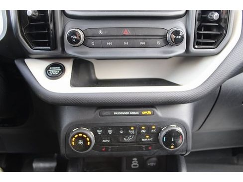 Certified 2024 Ford Bronco Sport Heritage w/ Heritage Convenience Package AWD/4WD image 28