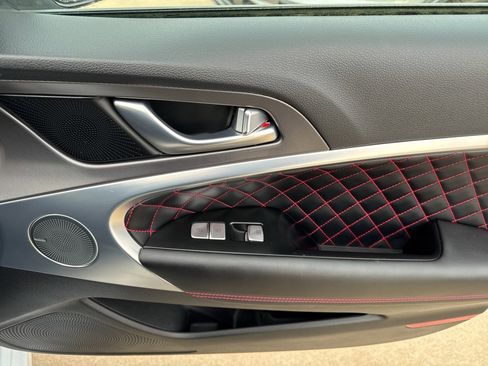 Used 2025 Genesis G70 3.3T Advanced w/ Sport Prestige Package image 21