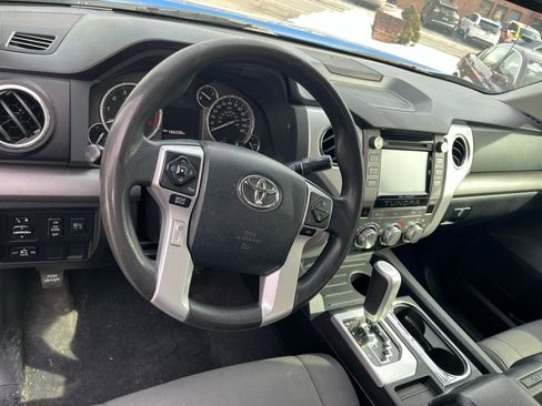 Used 2016 Toyota Tundra SR5 image 13