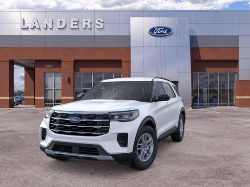 New 2026 Ford Explorer Active RWD image 2