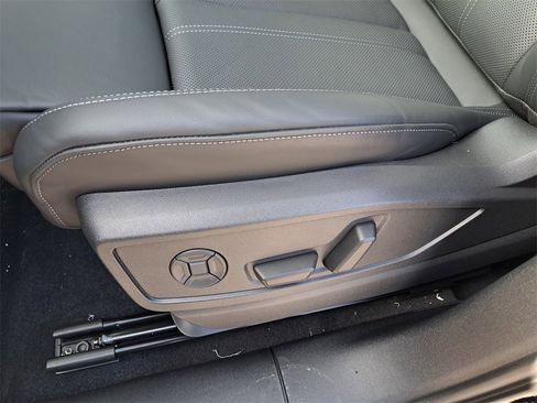 New 2025 Audi Q5 Premium Plus image 19