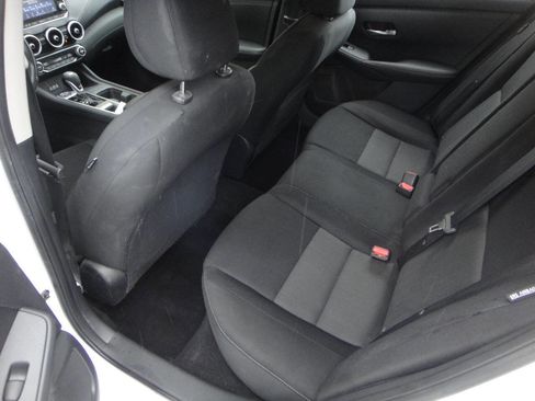 Used 2021 Nissan Sentra SV FWD image 10
