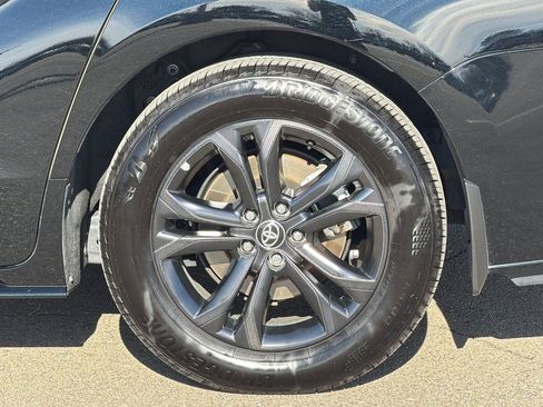 Used 2025 Toyota Sienna XSE w/ XSE Plus Package image 46