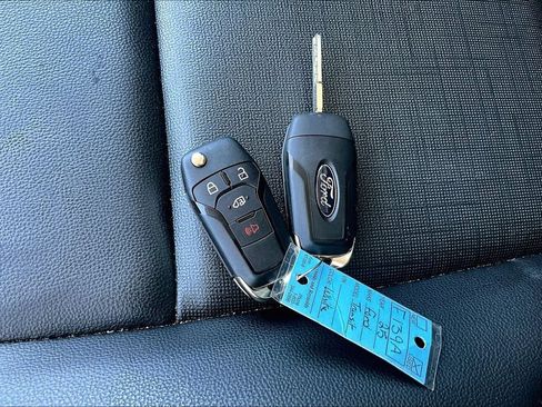 Used 2025 Ford Transit 250 Low Roof AWD w/ Load Area Protection Package image 7