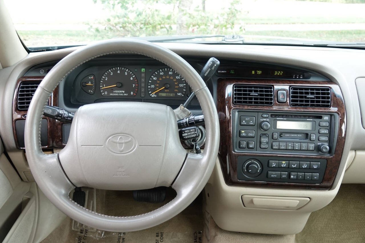 Used 1999 Toyota Avalon XLS FWD image 72