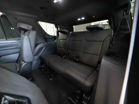 Used 2022 Chevrolet Tahoe LT AWD/4WD image 23