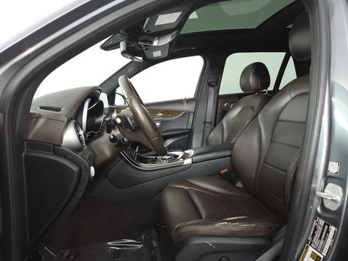 Used 2016 Mercedes-Benz GLC 300 4MATIC image 18