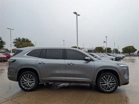 New 2026 Buick Enclave Avenir w/ Super Cruise Package image 3