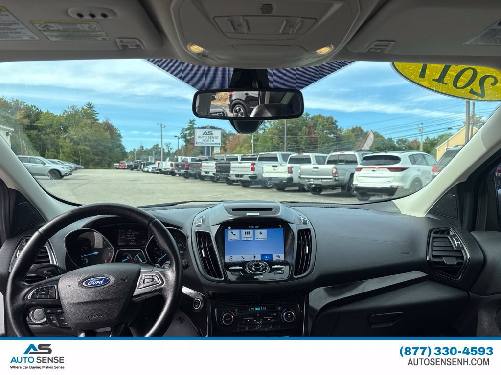 Used 2017 Ford Escape Titanium AWD/4WD image 25