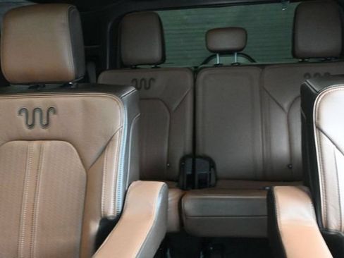 Certified 2024 Ford Expedition King Ranch AWD/4WD image 13