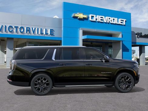 New 2026 Chevrolet Suburban LT w/ Comfort Package RWD image 5