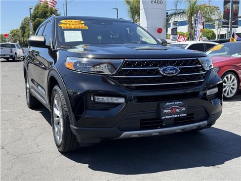 Used 2020 Ford Explorer XLT w/ Equipment Group 202A AWD/4WD image 47
