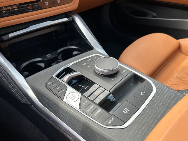 Used 2027 BMW 440i xDrive Convertible AWD/4WD image 19