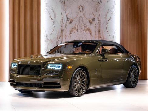 Used 2021 Rolls-Royce Dawn RWD image 3