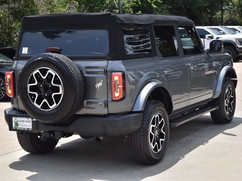 Used 2023 Ford Bronco Outer Banks AWD/4WD image 8