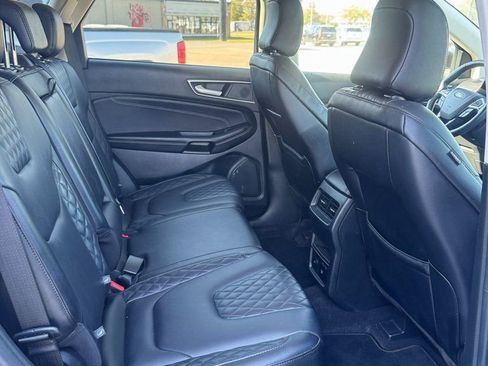 Used 2024 Ford Edge Titanium image 16
