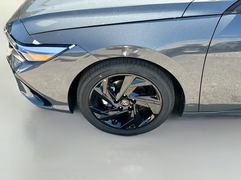 New 2026 Hyundai Elantra SEL Sport image 24