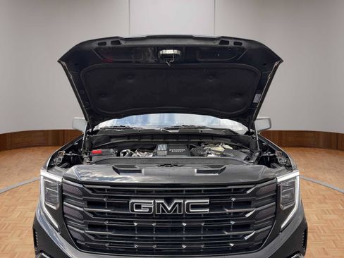 Used 2023 GMC Sierra 1500 Elevation RWD image 17