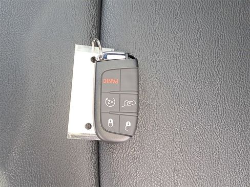 New 2026 Jeep Compass Limited w/ Sun, Sound & Navigation Group image 36