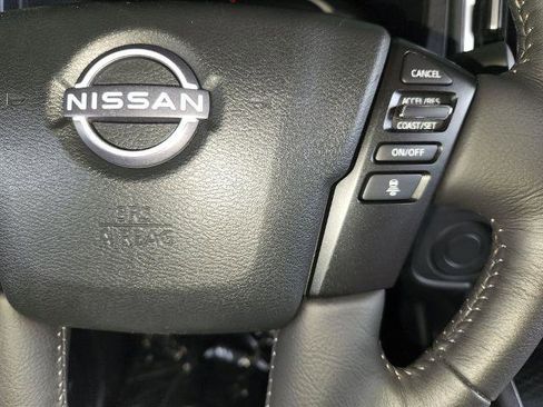 Certified 2025 Nissan Frontier SV w/ SV Convenience Package RWD image 24