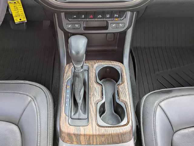 Used 2022 GMC Canyon Denali RWD image 19