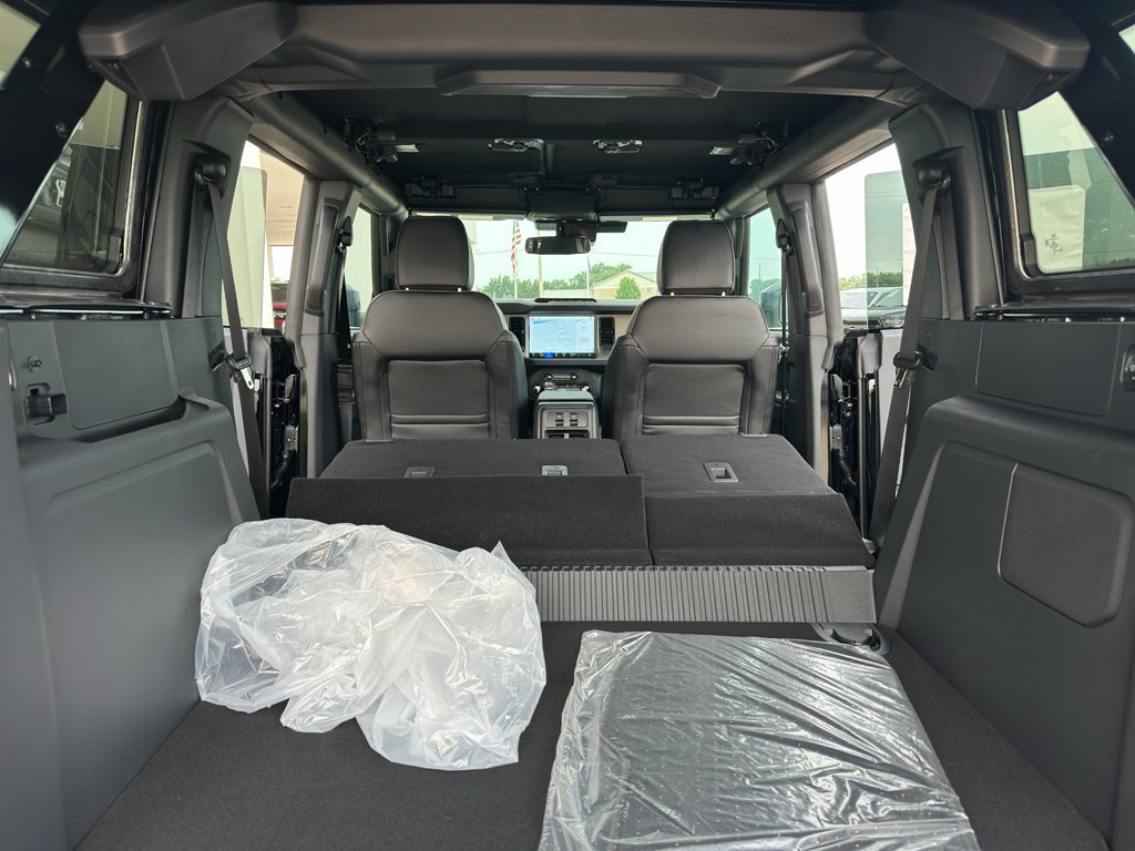 New 2026 Ford Bronco Outer Banks w/ Sasquatch Package AWD/4WD image 39
