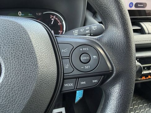 Used 2024 Toyota RAV4 LE image 21