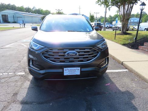 Used 2020 Ford Edge SEL FWD image 12