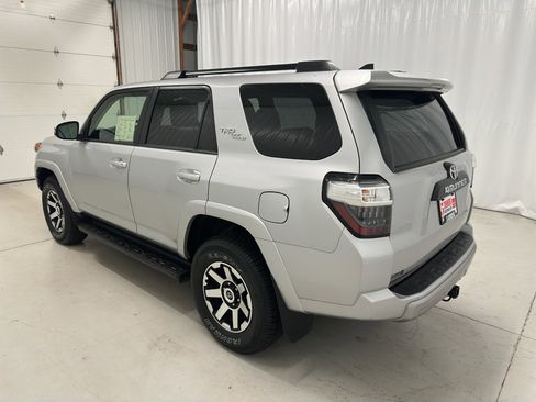 Used 2024 Toyota 4Runner TRD Off-Road Premium image 14