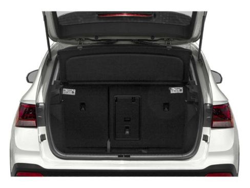 Used 2023 Volkswagen Taos SE w/ Panoramic Sunroof Package FWD image 11