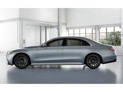 New 2026 Mercedes-Benz S 580 4MATIC Sedan image 34
