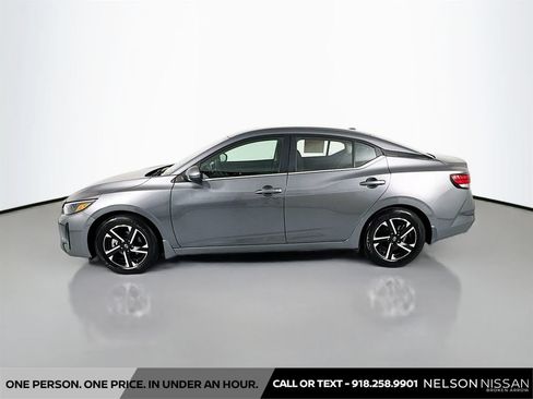 Certified 2025 Nissan Sentra SV w/ All-Weather Package FWD image 8
