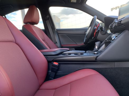 Used 2025 Lexus IS 350 F Sport RWD image 35