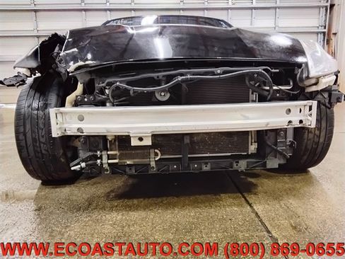 Used 2017 Nissan 370Z Coupe RWD image 16