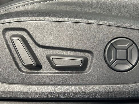 Used 2023 Audi A3 2.0T Premium w/ Convenience Package image 11