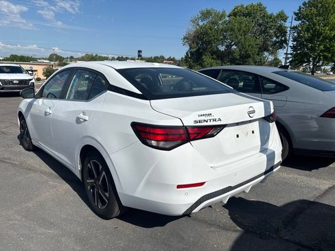 Used 2024 Nissan Sentra SV FWD image 3