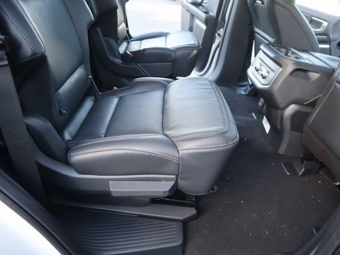 New 2026 Ford Expedition Platinum w/ Stealth Appearance Package image 17