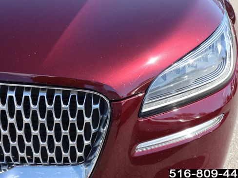 Used 2020 Lincoln Corsair Standard w/ Premium Package image 13