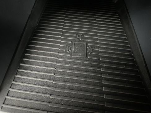 New 2026 Nissan Kicks SR w/ Cold Weather Package image 23