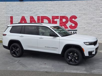 New 2025 Jeep Grand Cherokee L Limited w/ Black Appearance Package