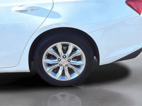 Used 2024 Chevrolet Malibu LT image 14