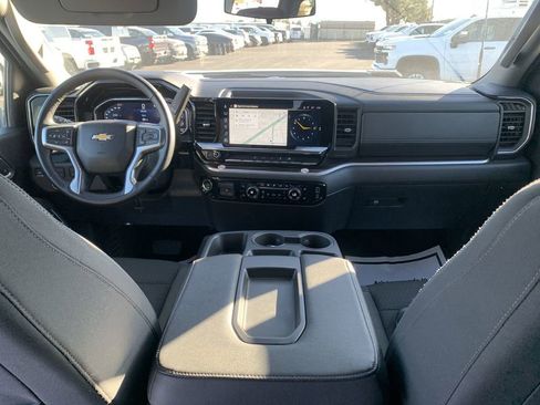 Used 2025 Chevrolet Silverado 2500 LT w/ Convenience Package image 19