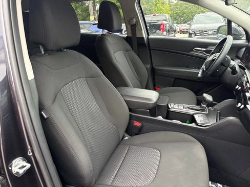 Used 2026 Kia Sportage LX FWD image 15